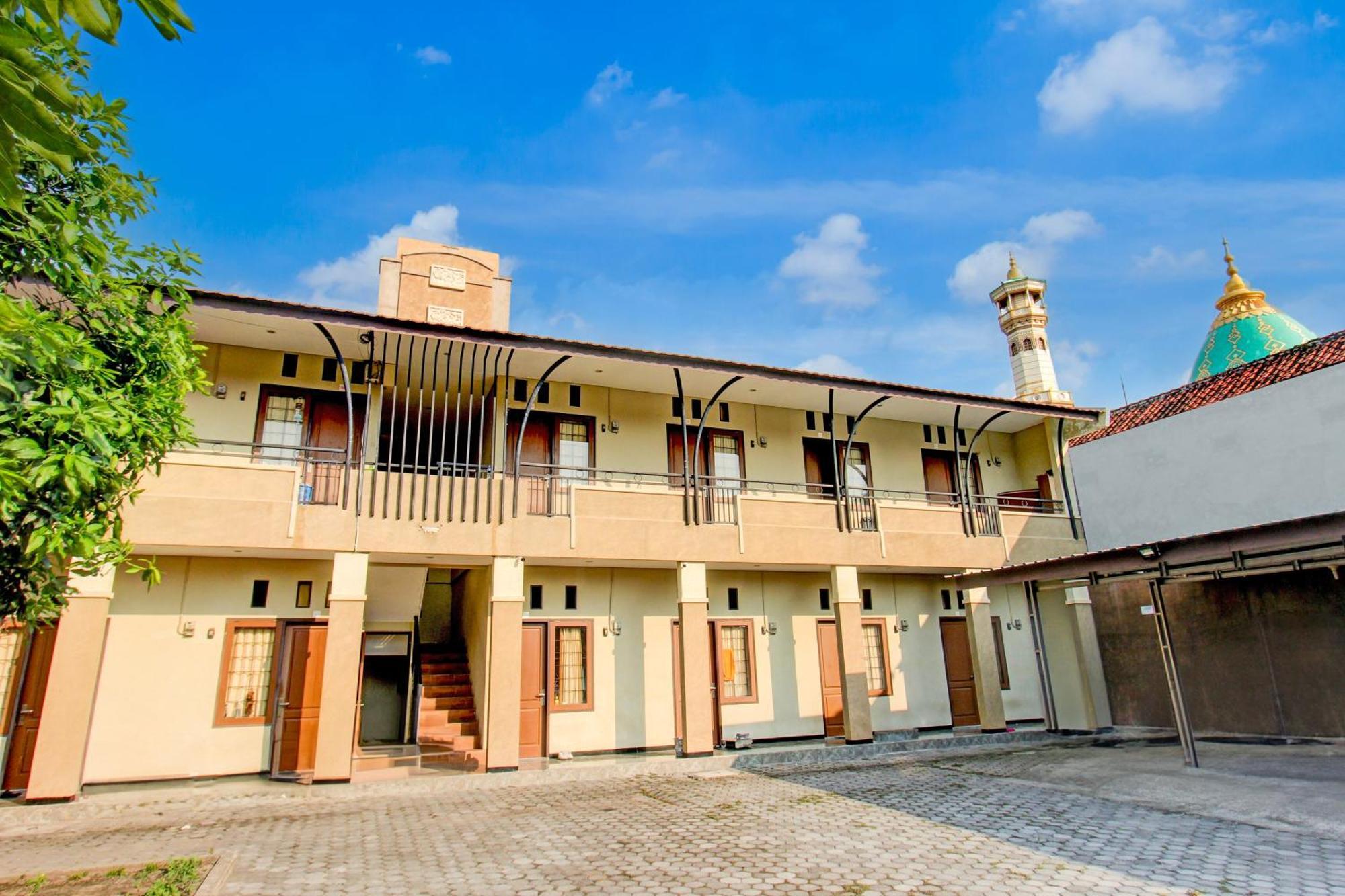 Hotel Oyo Life 93284 Kos Cendana Raya Mataram Exteriér fotografie